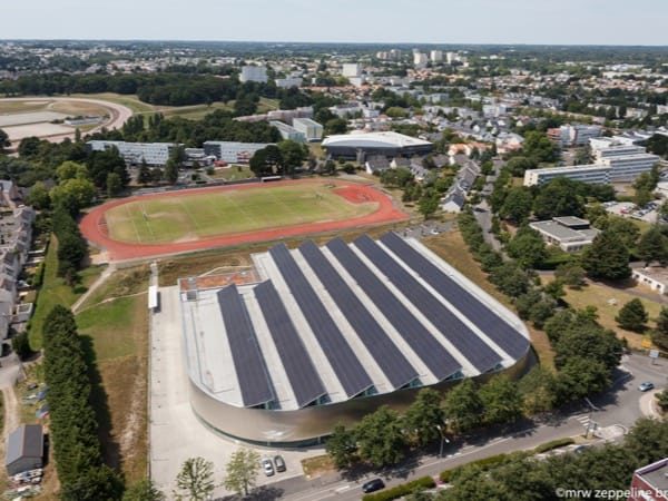 Installation photovoltaïque au Stadium Métropolitain Pierre Quinon à Nantes (44)